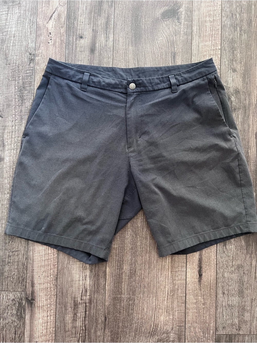 lululemon athletica Men's Flat-Front Shorts in Charcoal